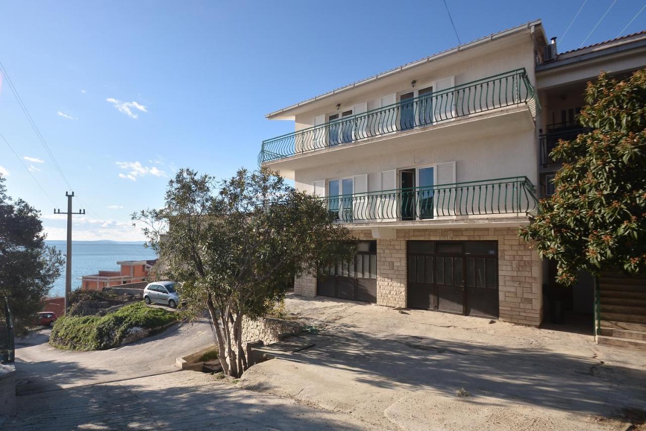 Apartments By The Sea Suhi Potok, Omis - 14555 Есенице Экстерьер фото