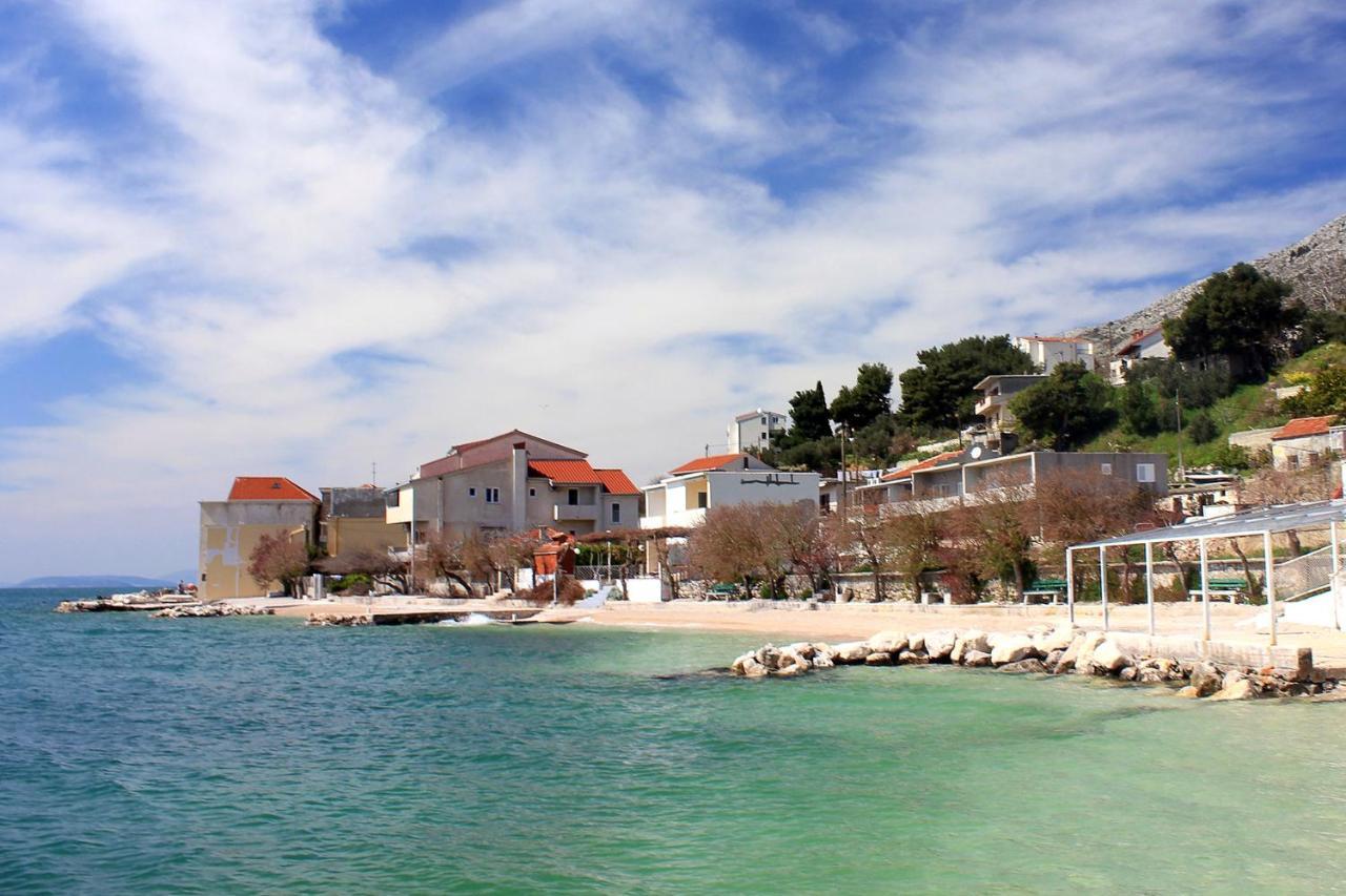 Apartments By The Sea Suhi Potok, Omis - 14555 Есенице Экстерьер фото